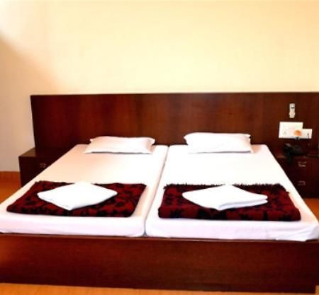 Hotel Kusum Bhilai Rom bilde